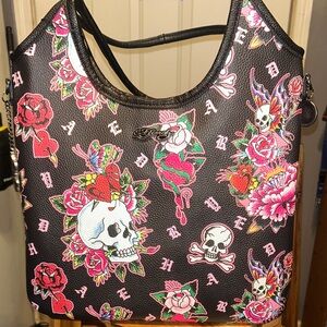 listing-status-banner